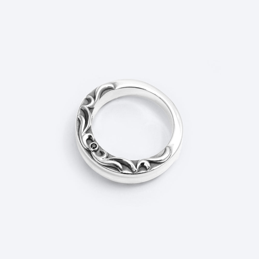Arabesque Pattern ring