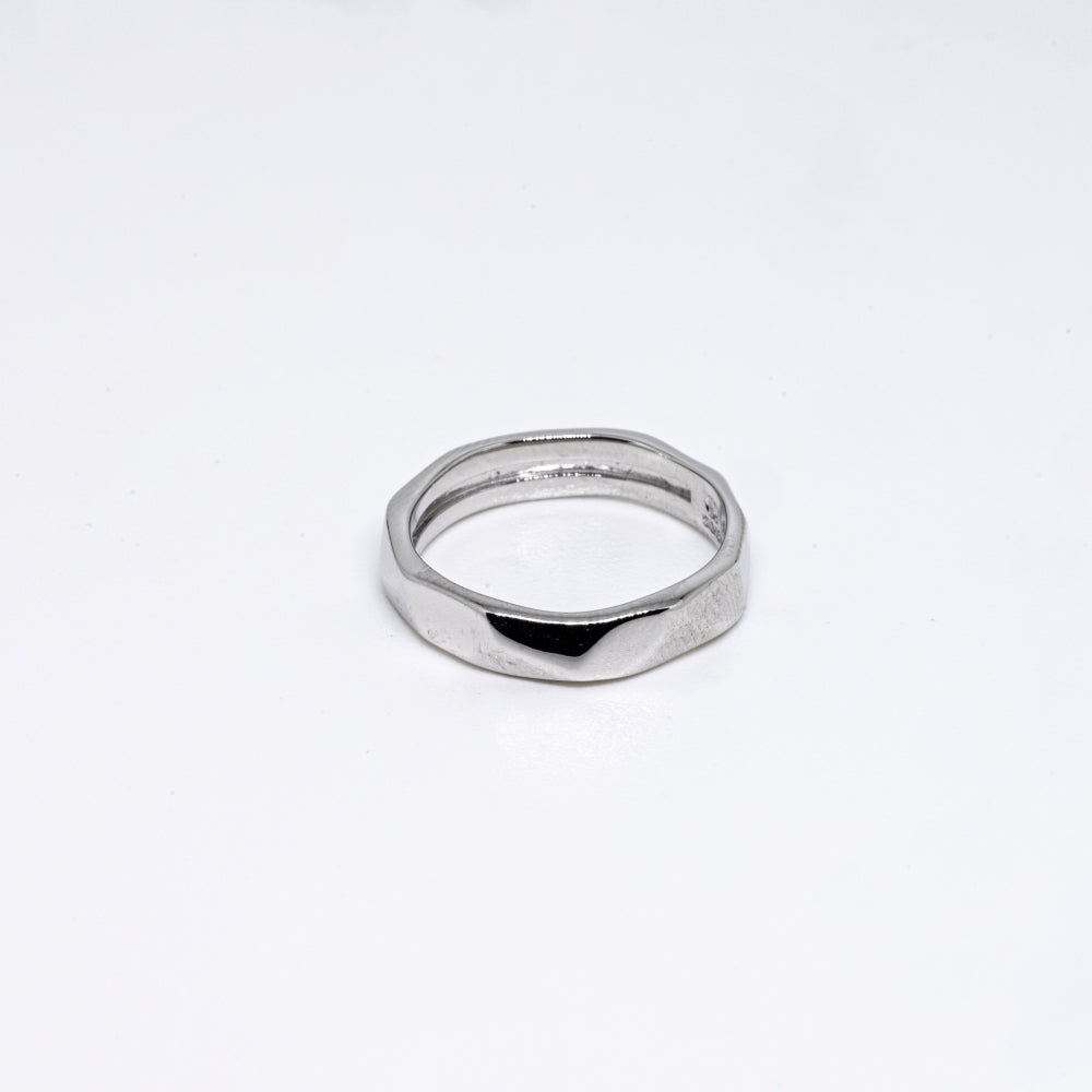 "Yu-Ra-Gi” Rhodium Coated ring